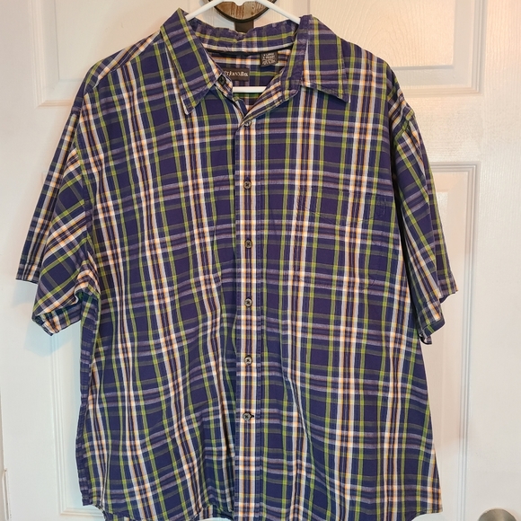 St. John's Bay Men's Classic Short Sleeve Button Down Shirt,  Size: XL - Picture 4 of 11